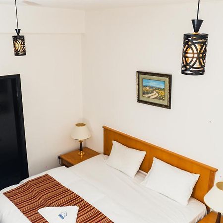 Pan Emirates Hotel Apartments Sharjah Eksteriør bilde
